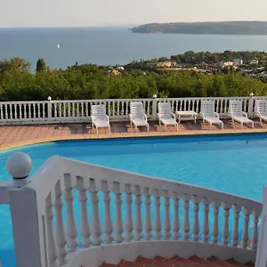 https://hotel-casablanca-green.varna-hotels.com